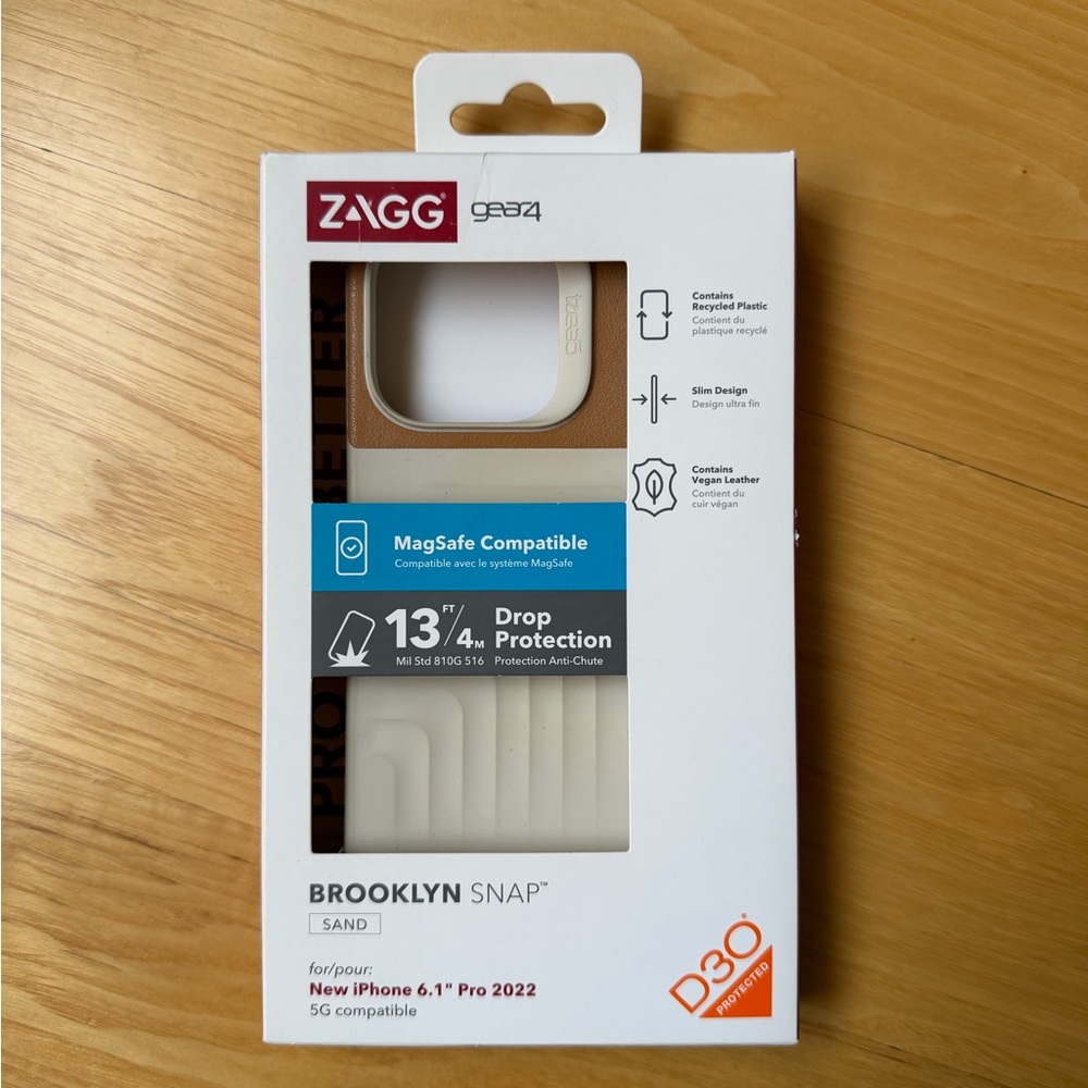 ZAGG Brooklyn Snap Sand iPhone 14 Pro Case